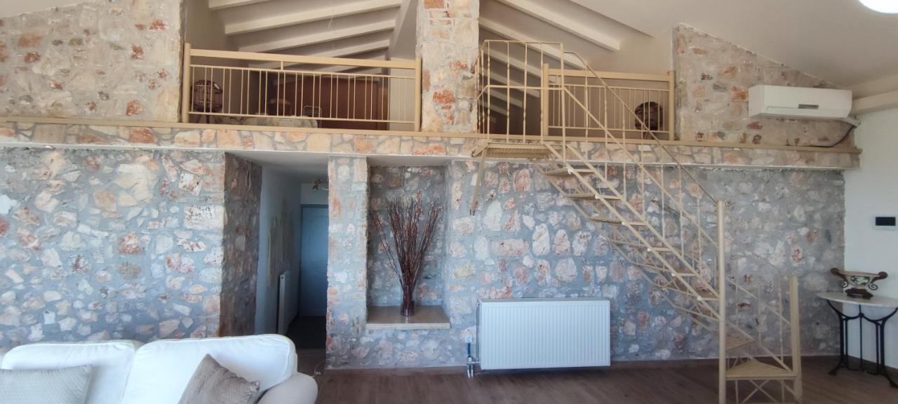 הוילה Ellie'S Stonehouse Gianapa, Porto Rafti, Greece, 190 03, Gr מראה חיצוני תמונה